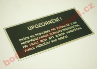 UPOZORNĚNÍ - Štítek